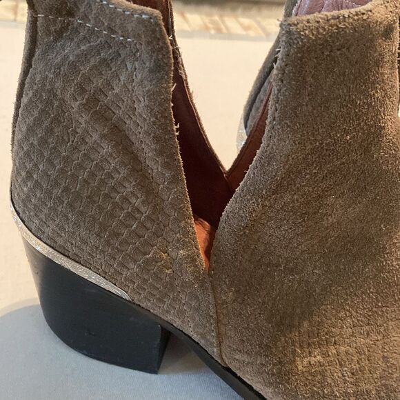 Jeffery Campbell Cromwell olive green Suede Ankle Boots silver tips size 9 - Picture 4 of 11